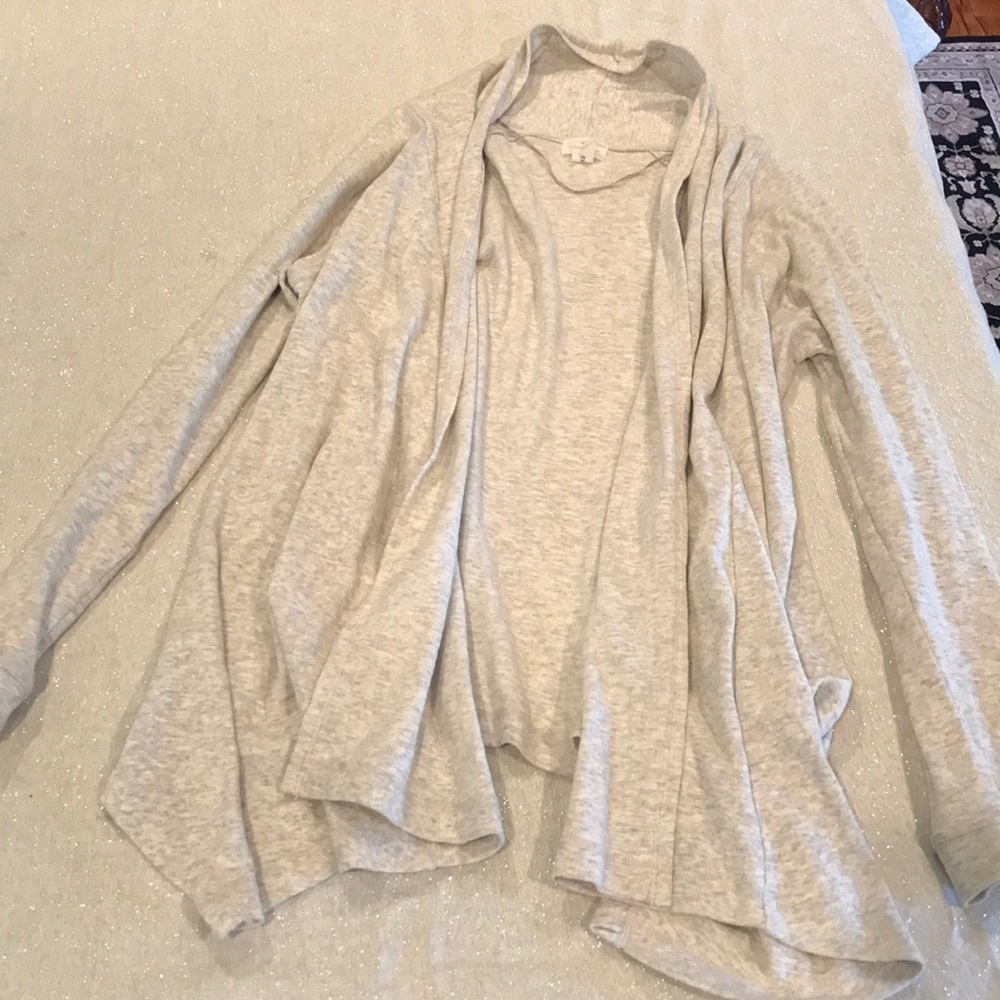 Heathered gray tunic sweater